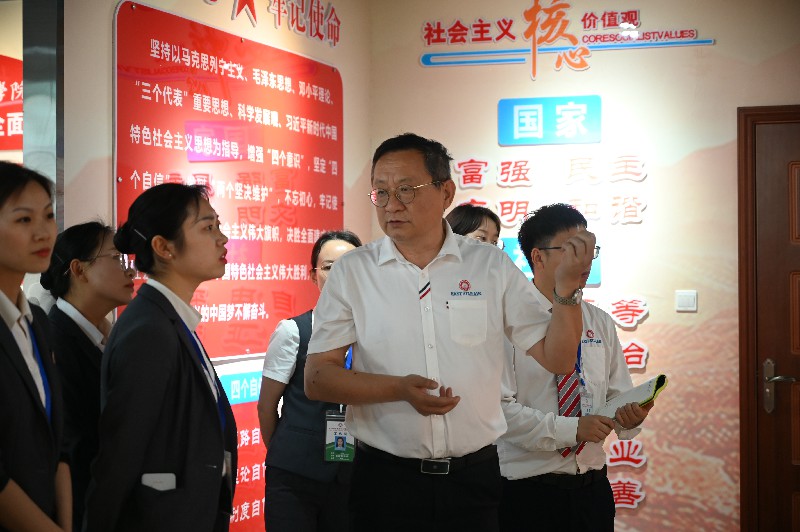 1622275982926818.jpg DSC_1416~1.jpg