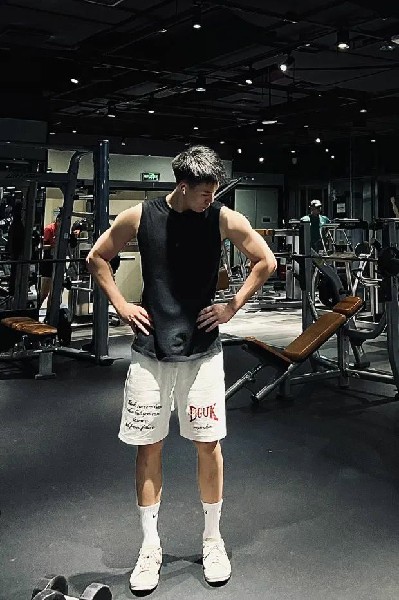 1700468362457427.jpg 4.jpg