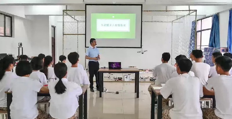 1742196402301781.jpg 3faf51f6c6013ab544298cf9e3fdbc7.jpg