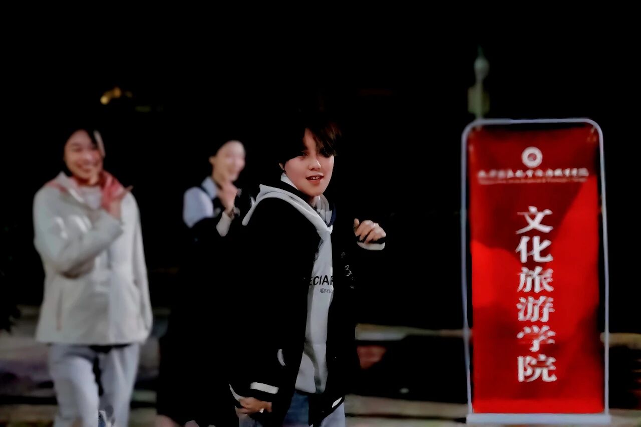 1765469067102178.jpg 9.jpg